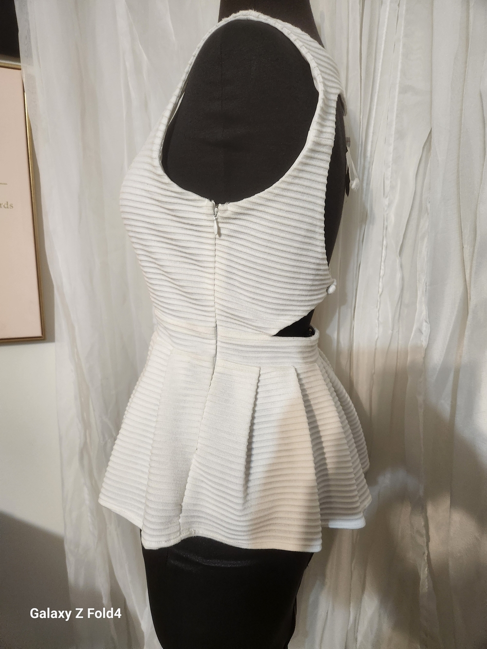 ANGL White Ribbed Peplum Tank M - Picture 5 of 13